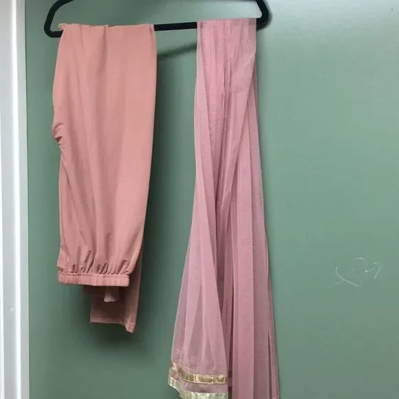 Gorgeous Anarkali Churidar Salwaar Kameez - Picture 6 of 10